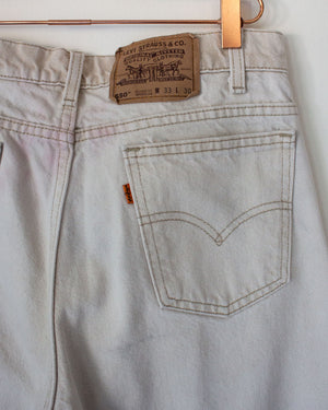 
            
                Load image into Gallery viewer, VINTAGE LEVIS 550s - NATURAL WASH - 33
            
        