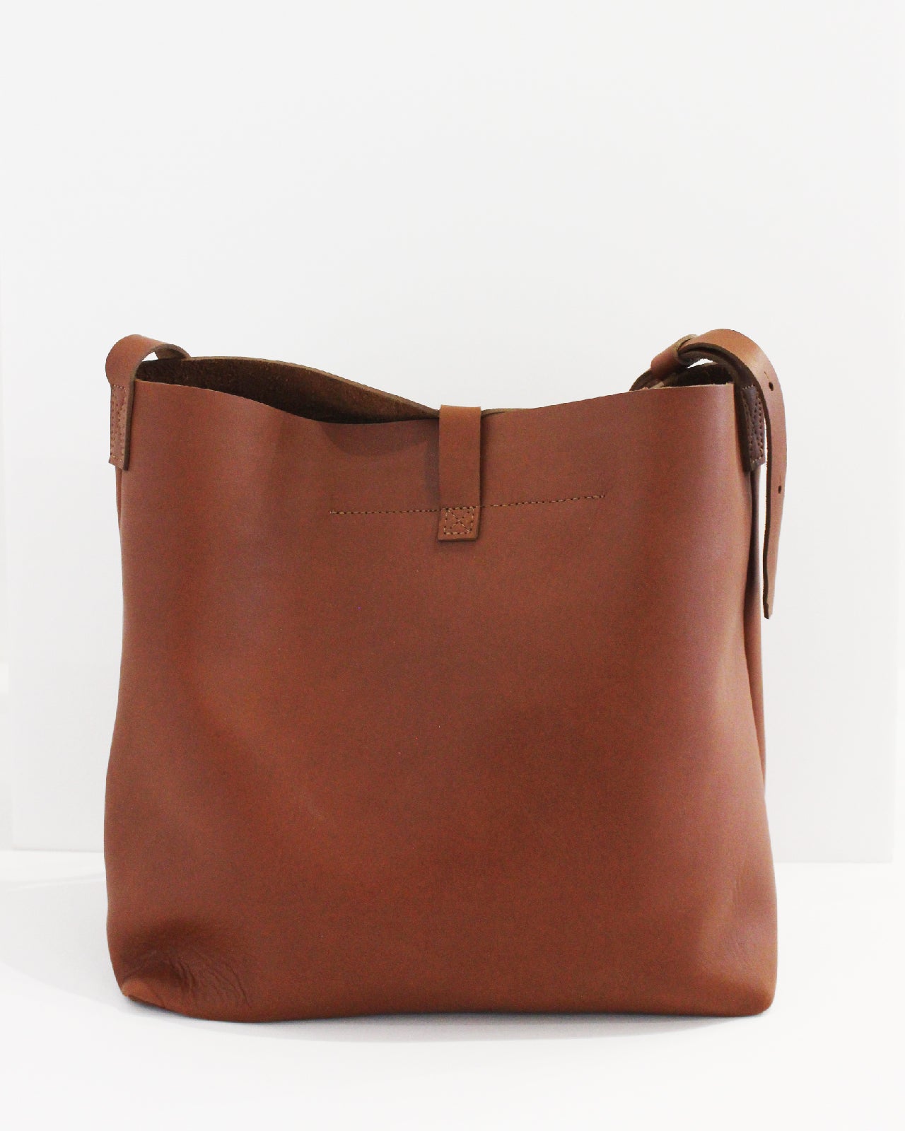 ESBY BUCKET TOTE - BROWN